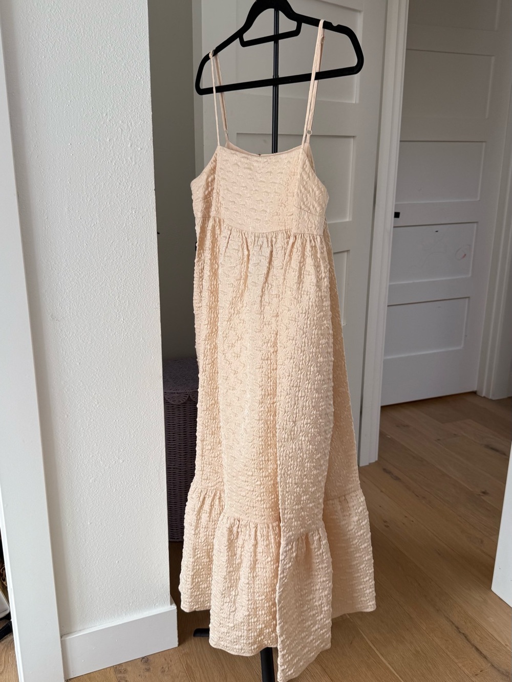 Kika Vargas Cream Textured Maxi Skirt with Ruffle Hem - Picture 4 of 9
